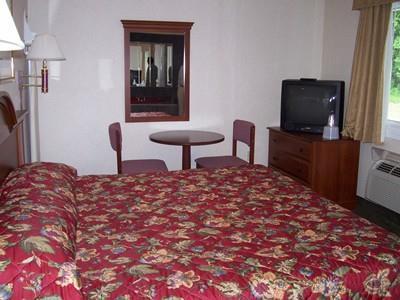 Maple Leaf Motel New Milford Pokój zdjęcie