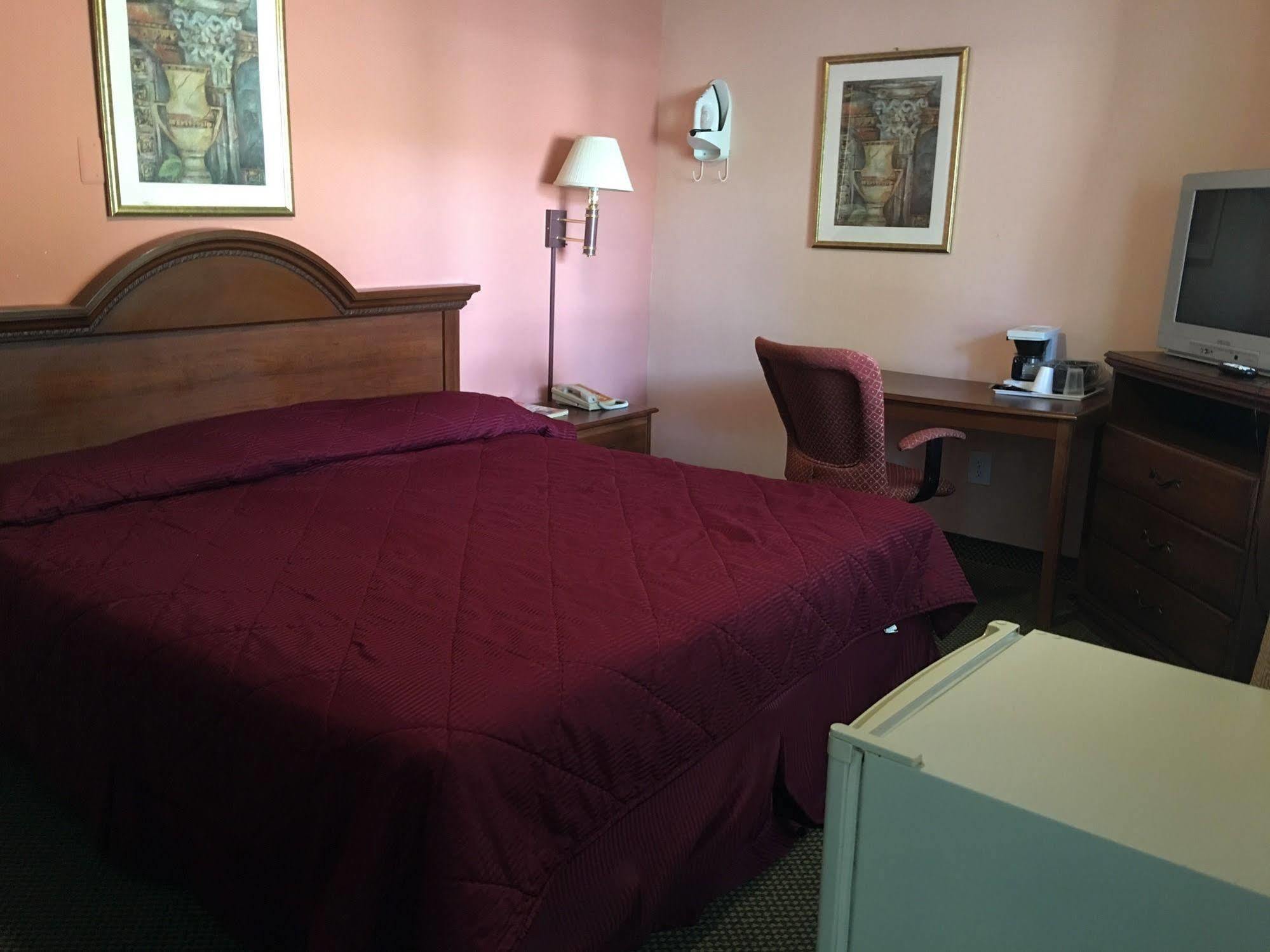 Maple Leaf Motel New Milford Zewnętrze zdjęcie