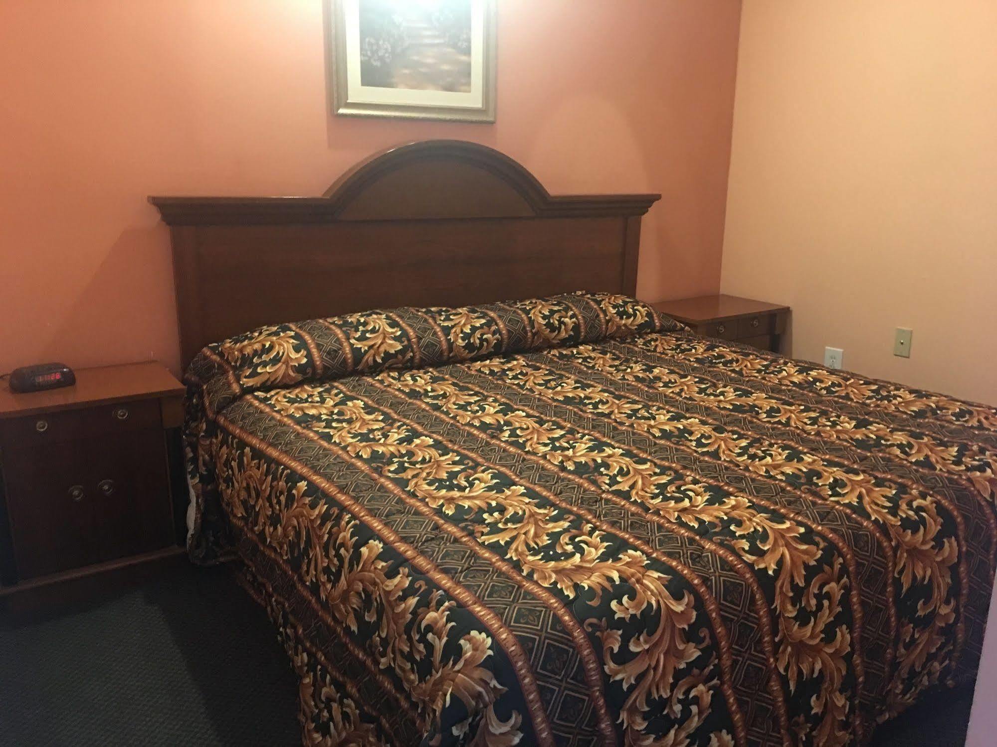 Maple Leaf Motel New Milford Zewnętrze zdjęcie